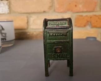 Small iron mailbox with working slot