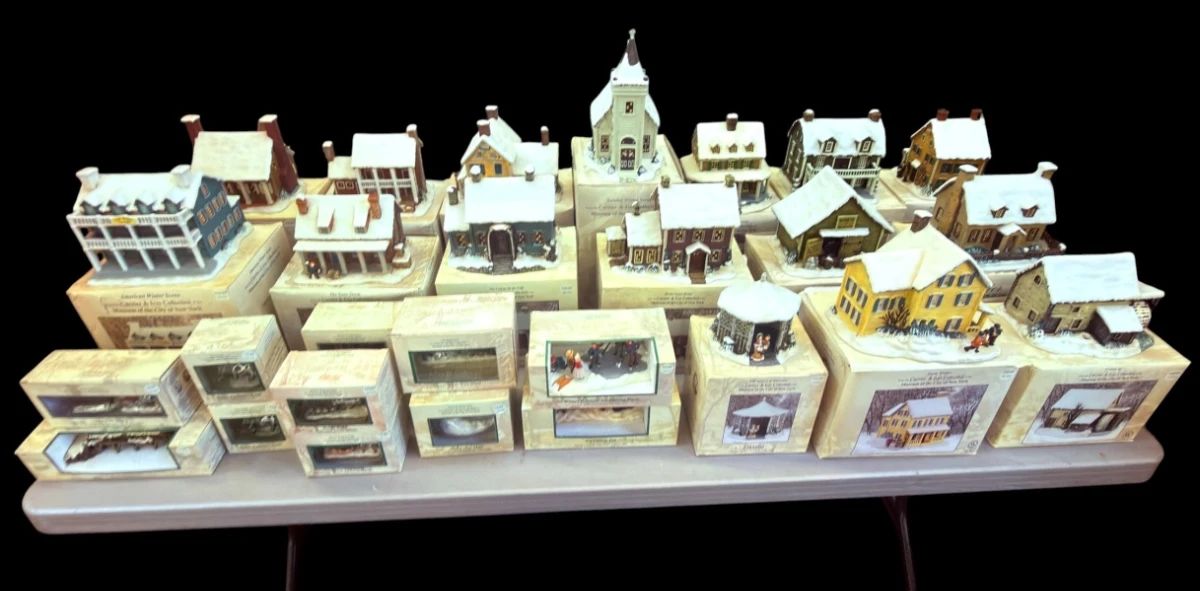 Currier & Ives Museum of City of New York Holiday Village Houses