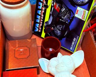 Perfume & Toys