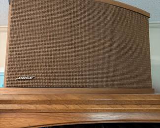 Bose 901 speakers 1 of 2