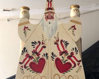Lots of Christmas; plenty of vintage
