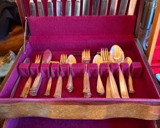Vintage Wellner 'Johann Strauss' silverplate flatware set, 6 place settings, in case