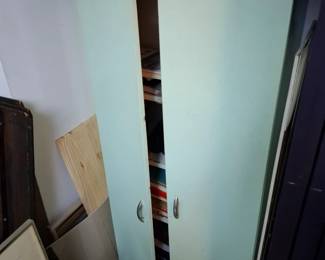 Tall Mint Green Two-Door Utility Storage Cabinet with Interior Shelving, Retro Household Organizer & Freestanding Storage Cupboard