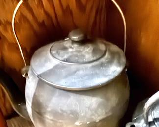 Hammered Aluminum Lidded Tea Pot with Brass-Tone Spiral Coil Handle