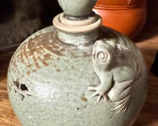 Asian-Style Celadon Green Glazed Stoneware Frog-Decorated Lidded Vessel with Finial, As-Is Condition