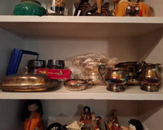 Assorted Silverplate Hollowware Collection with Covered Butter Dish, Creamers, Sugar Bowls, Serving Trays & Decorative Tableware