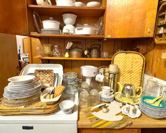 Assorted Kitchenware Collection with CorningWare Casserole Dishes, Glass Storage Jars, Dinnerware, Serving Trays, Teapot, Coffee Cups & Kitchen Accessories