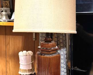 Art Deco Style Fluted Wood Column Table Lamp with Stepped Architectural Base & Cream Fabric Drum Shade