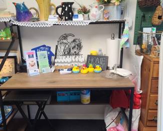 Desk with shelving
