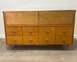 Retail Display Cabinet