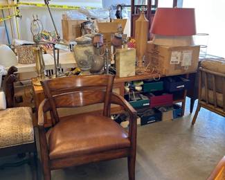Accent chair