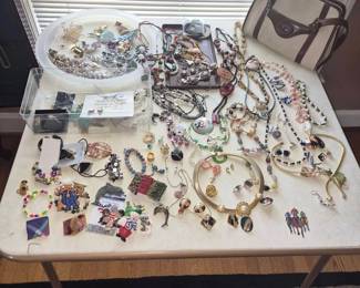 Costume jewerly 