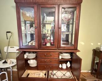 China cabinet