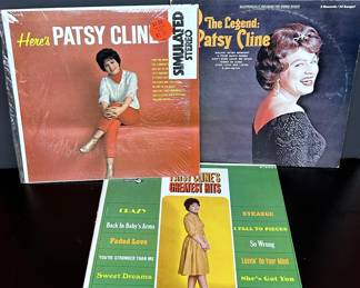 VINTAGE PATSY CLINE LP RECORD ALBUMS