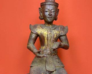 LARGE ANTIQUE CARVED WOOD THAI BUDDHA 