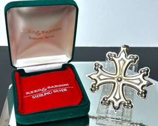 REED & BARTON STERLING SILVER CHRISTMAS CROSS ORNAMENT