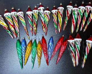 VINTAGE HAND BLOWN GLASS CHRISTMAS ORNAMENTS