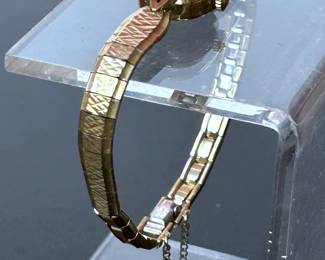 Vintage Ladies Bulova Wristwatch 