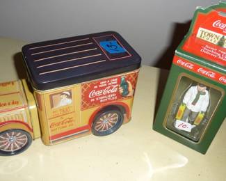 coca cola tins