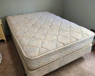Full size bed 50 bucks