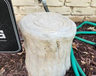 Concrete tree stump
