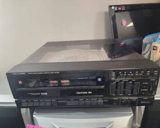 Realistic am/fm stereo, cassette and turntable
