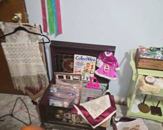 Miscellaneous craft items