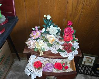Delicate glass flowers