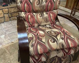 Swivel rocker recliner