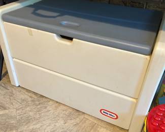 Little tike toy chest