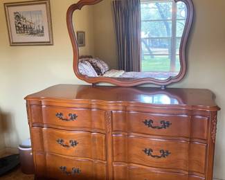 Dresser goes with headboard and nightstand. EXCELLENT condition