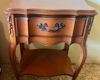 nightstand goes with set