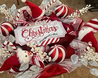 LOTS of Christmas items