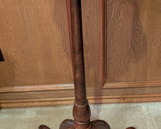Lamp Fern Table