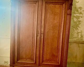 Nice antique oak armoire