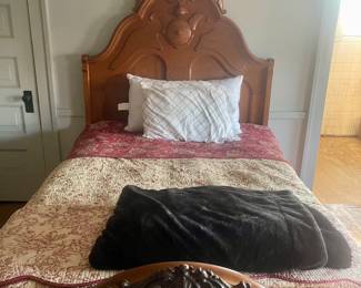Antique bed with footboard and side rails 