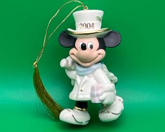 2004 Lenox Disney Mickey's Merriment