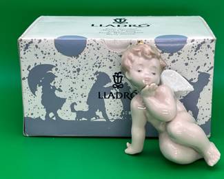 Lladró Thinking Cherub, No 06255