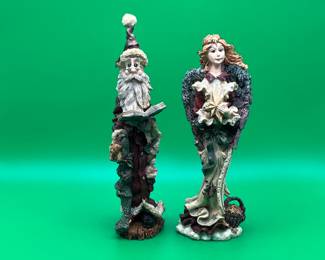 Angel of Peace & Nicholas w/ Book of Lists Figure
