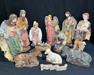Large Traditional Christmas nativity scene