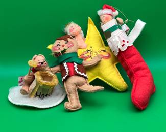  4 Vintage Annalee Christmas ornament's