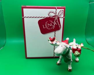  Lenox 2019 Under the Mistletoe Moose Ornament