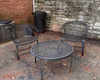 Vintage Woodard Wrought Iron Patio Furniture. Photo 4 of 5.