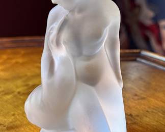 Lalique Leda and The Swan Figurine. Photo 1 of 3.
