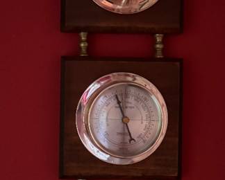 Wall Mounted Weather Station: Thermometer, Barometer & Hygrometer.