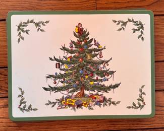 Spode Christmas Tree Placement.