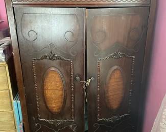 Vintage Wood Ornate Cabinet