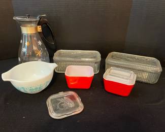 Vintage Pyrex Coffee Pot, Food Containers, Mixing Bowl, Clear Glass Food Containers