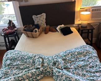Queen Size Linens