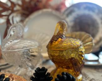 L.E. Smith Turkey Covered Dish